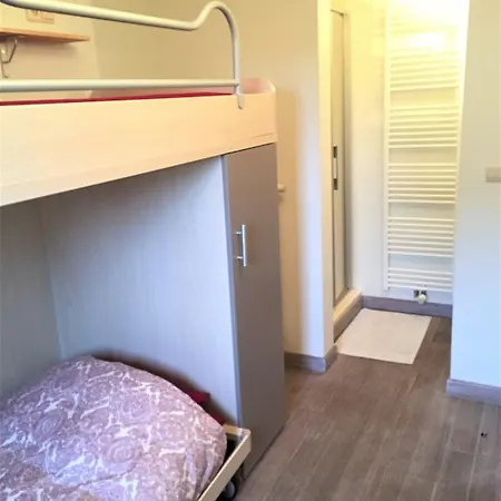 Les Hirondelles, Appartement *